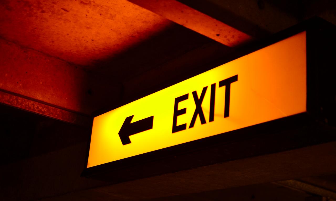 Exit Word Pointer Yellow Dark
