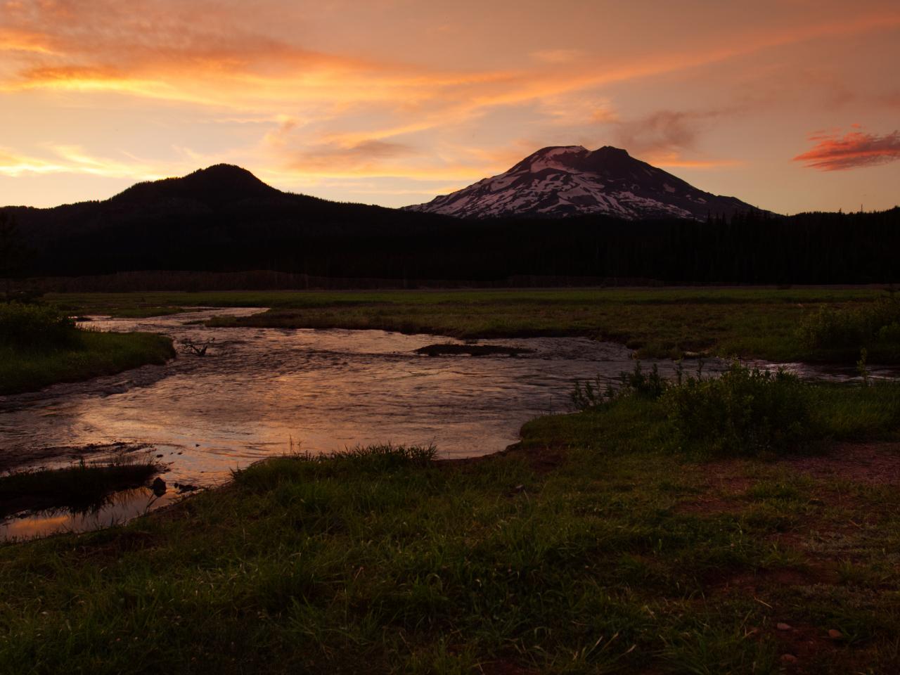 Mountain Peak River Water Landscape Twilight