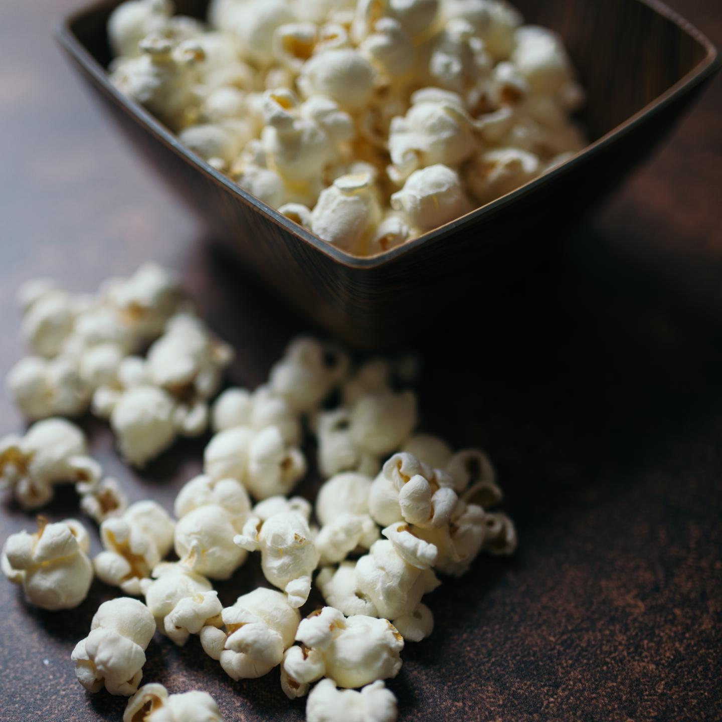 Popcorn Corn Bowl Table