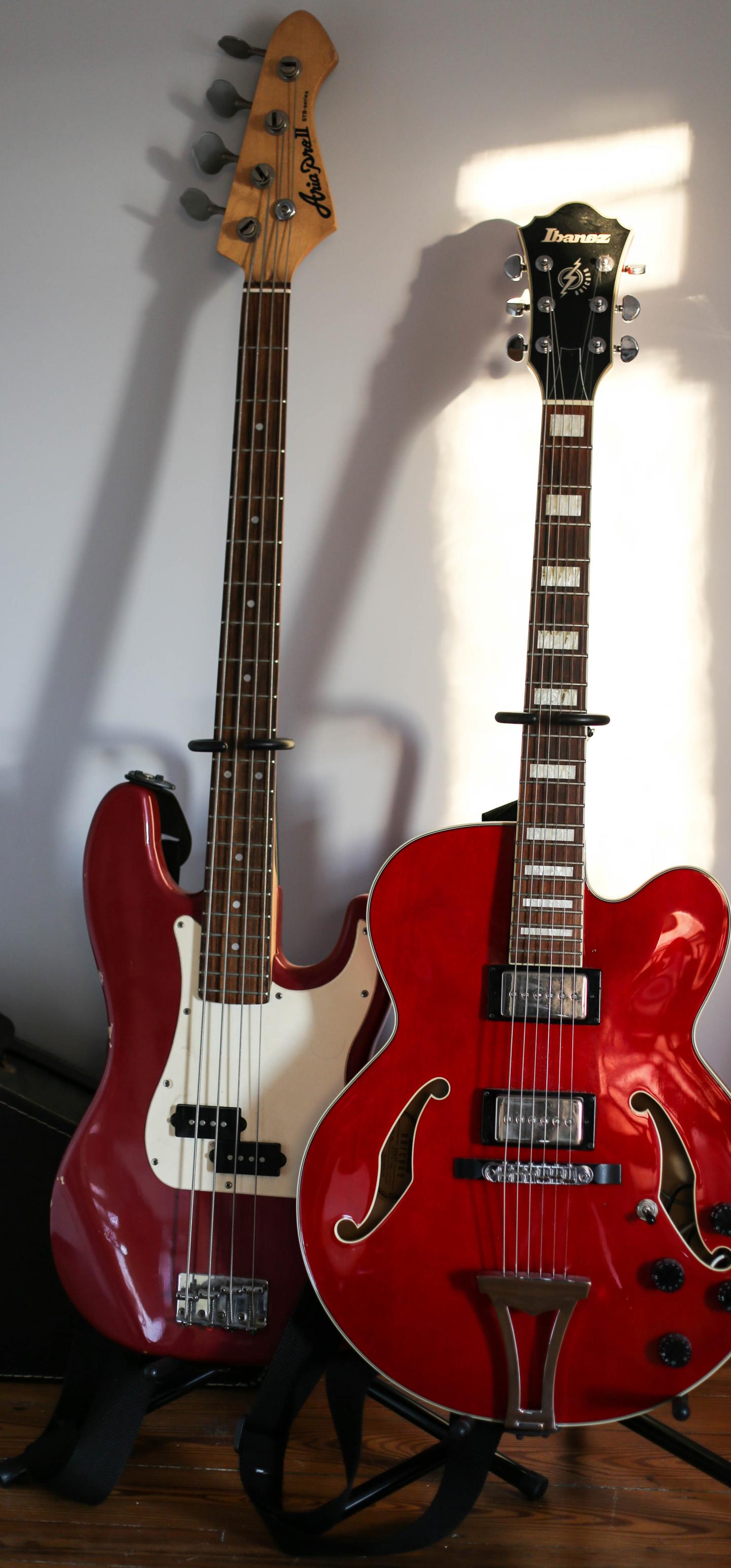 Electric-guitars Guitars Musical-instruments Music