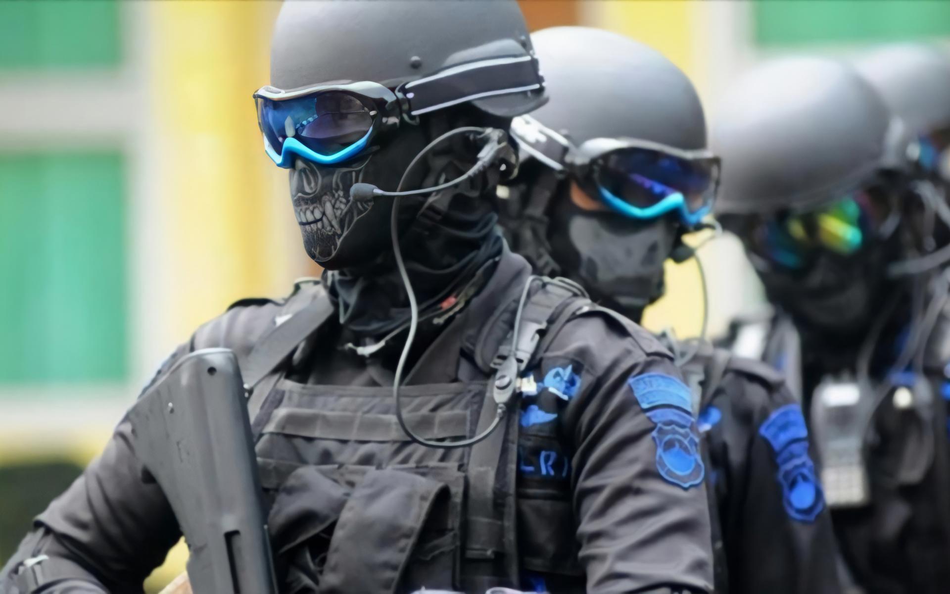 Soldier Special-forces Military Mask Helmet Rifle Army