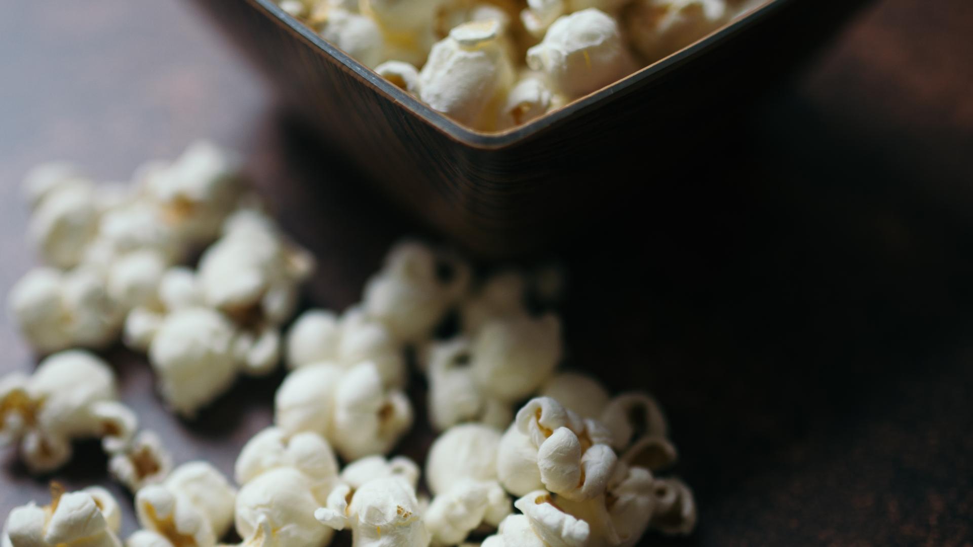 Popcorn Corn Bowl Table
