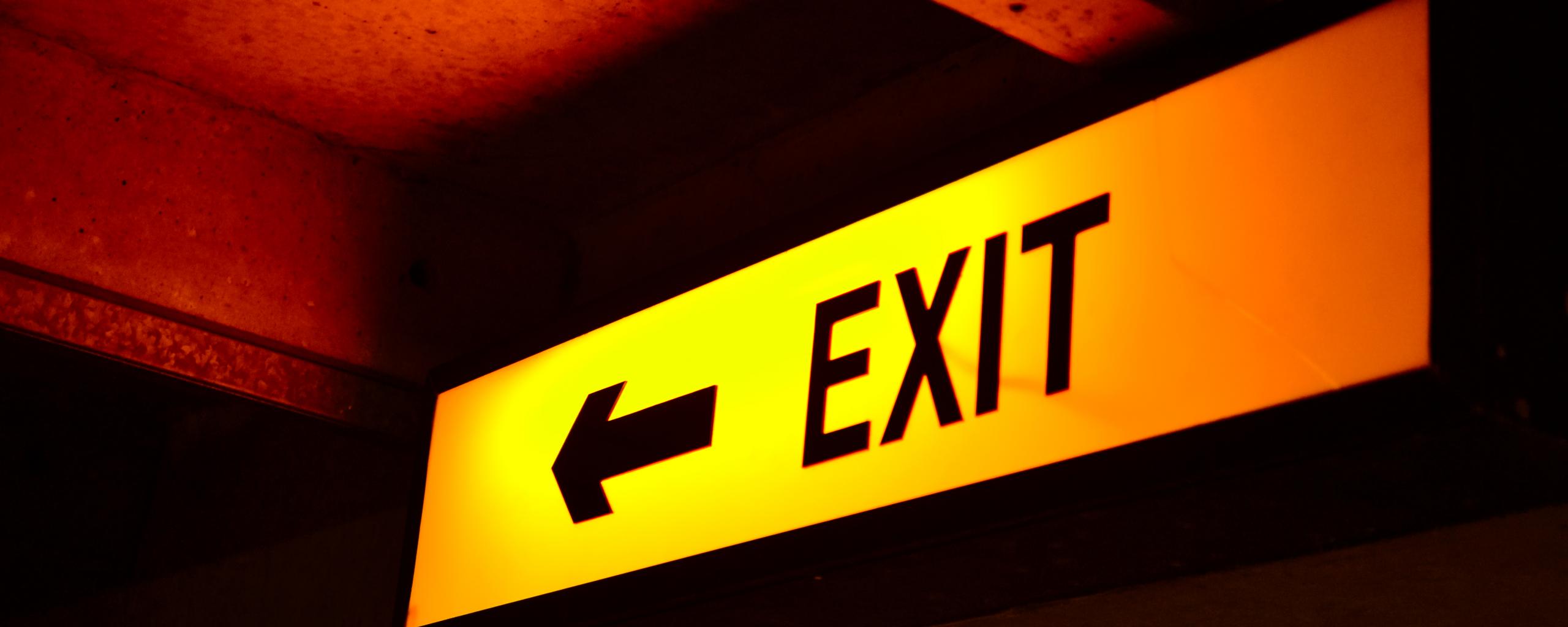 Exit Word Pointer Yellow Dark