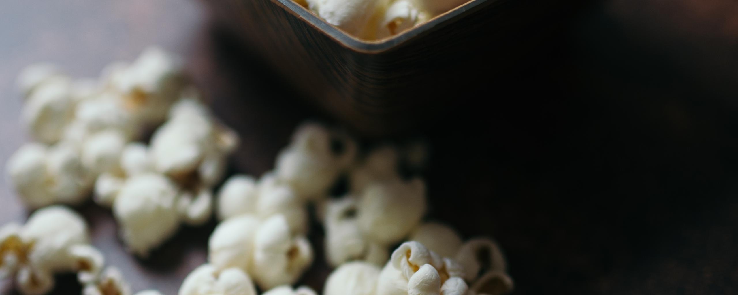 Popcorn Corn Bowl Table