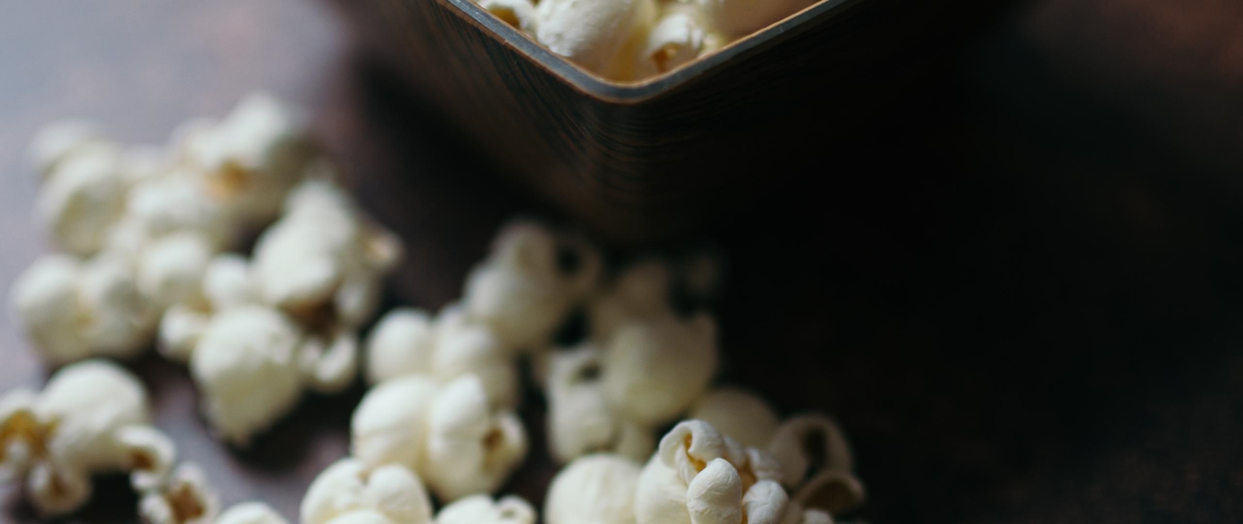Popcorn Corn Bowl Table