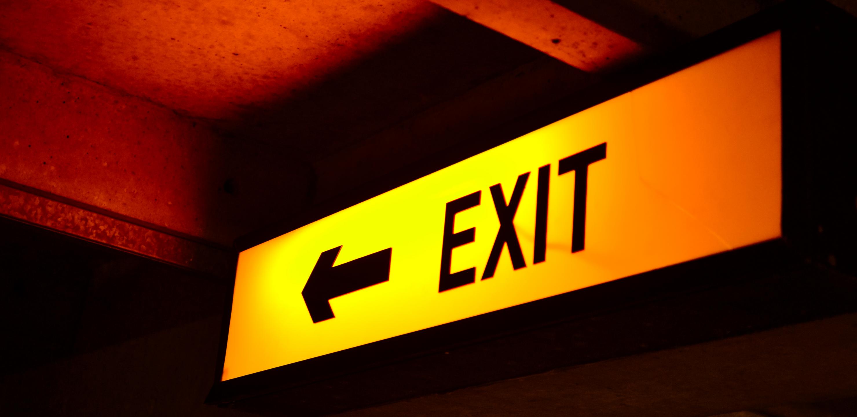 Exit Word Pointer Yellow Dark