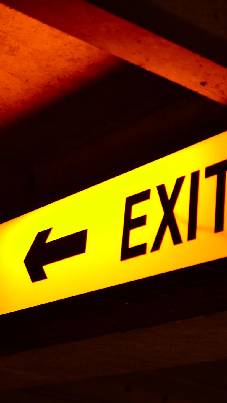 Exit Word Pointer Yellow Dark