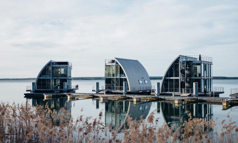 Reeds Lake Pier Buildings