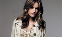 Celebrity Hot Beautiful Actress Alessandra-ambrosio