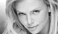 Celebrity Woman Actress Girl Charlize-theron