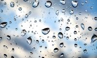 Glass Drops Macro Wet