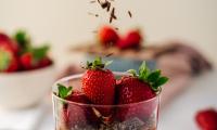 Pudding Strawberry Chocolate Dessert