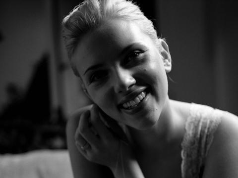 Celebrity Girl Actress Beautiful Scarlett-johansson